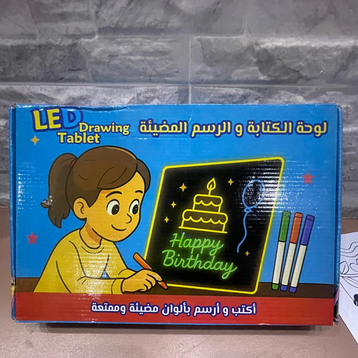 Tablette™ lumineuse + stylos multicolores